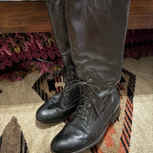 Frye Shoes - Frye Black Leather Lace Up Boots 8.5